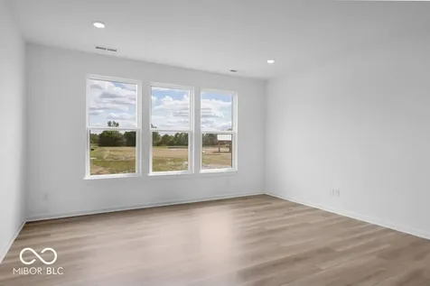 1121 Authentic Lane Indianapolis IN 46239