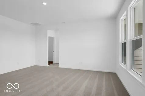 1123 Authentic Lane Indianapolis IN 46239