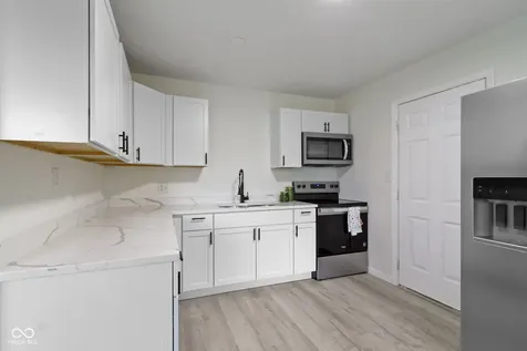 4126 Flamingo West Drive Indianapolis IN 46226