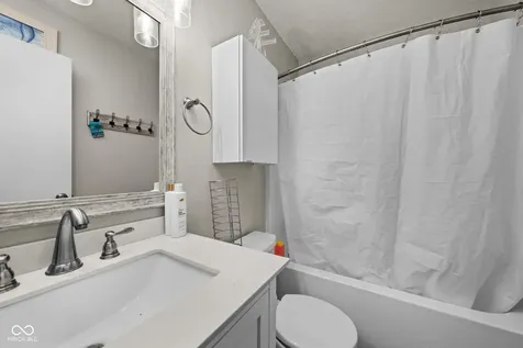 2369 Orchard Creek Drive Columbus IN 47201