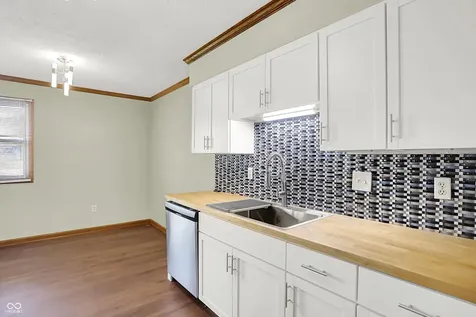 509 E Main Street Brownsburg IN 46112