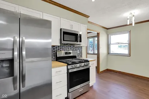 509 E Main Street Brownsburg IN 46112