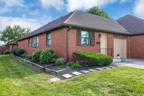 509 E Main Street Brownsburg IN 46112