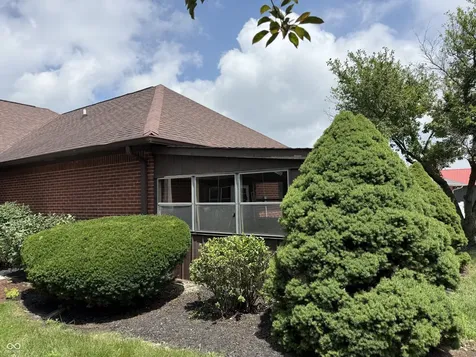 509 E Main Street Brownsburg IN 46112