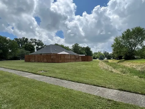 2018 Elizaville Road Lebanon IN 46052