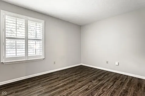 1159 Viburnum Drive Indianapolis IN 46260