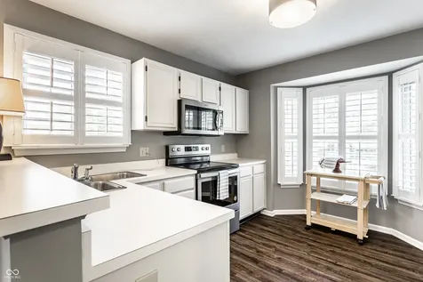 1159 Viburnum Drive Indianapolis IN 46260