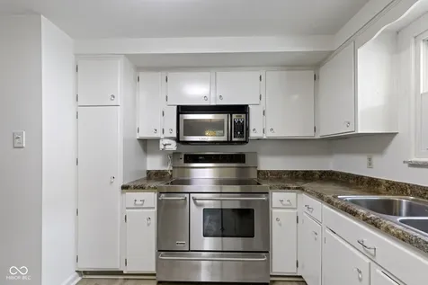 84 Bennett Road Carmel IN 46032