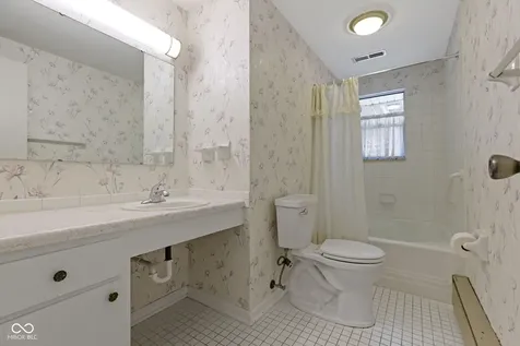 84 Bennett Road Carmel IN 46032