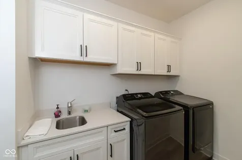 173 Cline Street Westfield IN 46074