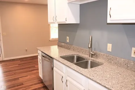 405 Glenn Knecht Drive Crawfordsville IN 47933