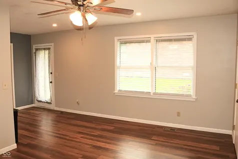 405 Glenn Knecht Drive Crawfordsville IN 47933