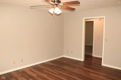 405 Glenn Knecht Drive Crawfordsville IN 47933