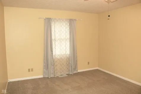 405 Glenn Knecht Drive Crawfordsville IN 47933
