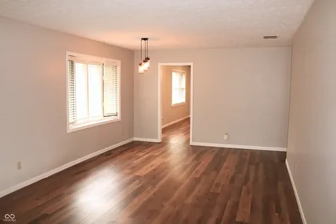 405 Glenn Knecht Drive Crawfordsville IN 47933