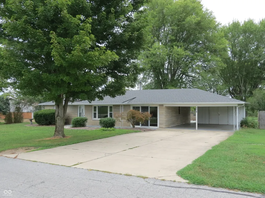 279 Arnold Street Morgantown IN 46160