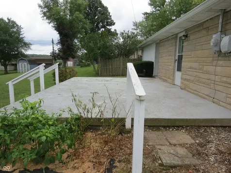 279 Arnold Street Morgantown IN 46160