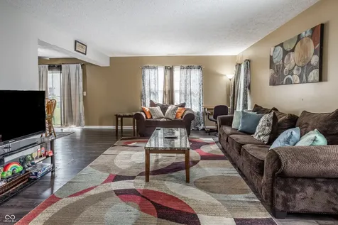 3683 Coneflower Way Indianapolis IN 46235