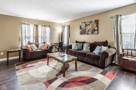 3683 Coneflower Way Indianapolis IN 46235