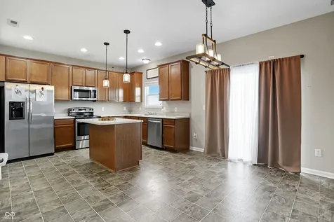 10536 Deercrest Lane Indianapolis IN 46239