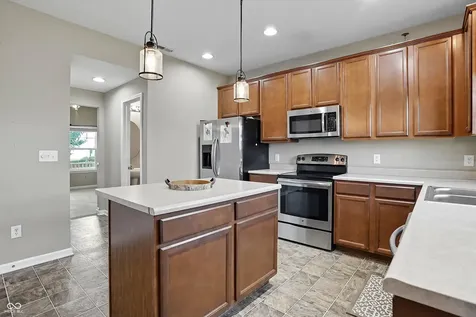 10536 Deercrest Lane Indianapolis IN 46239