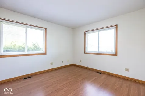 6145 N 400 W Fairland IN 46126