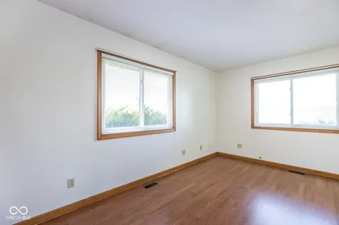 6145 N 400 W Fairland IN 46126