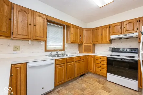 6145 N 400 W Fairland IN 46126