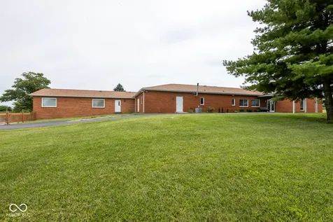 6145 N 400 W Fairland IN 46126