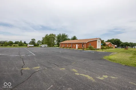 6145 N 400 W Fairland IN 46126