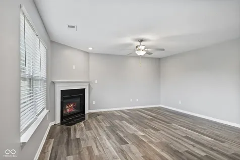 5625 Cherrywood Lane Mccordsville IN 46055