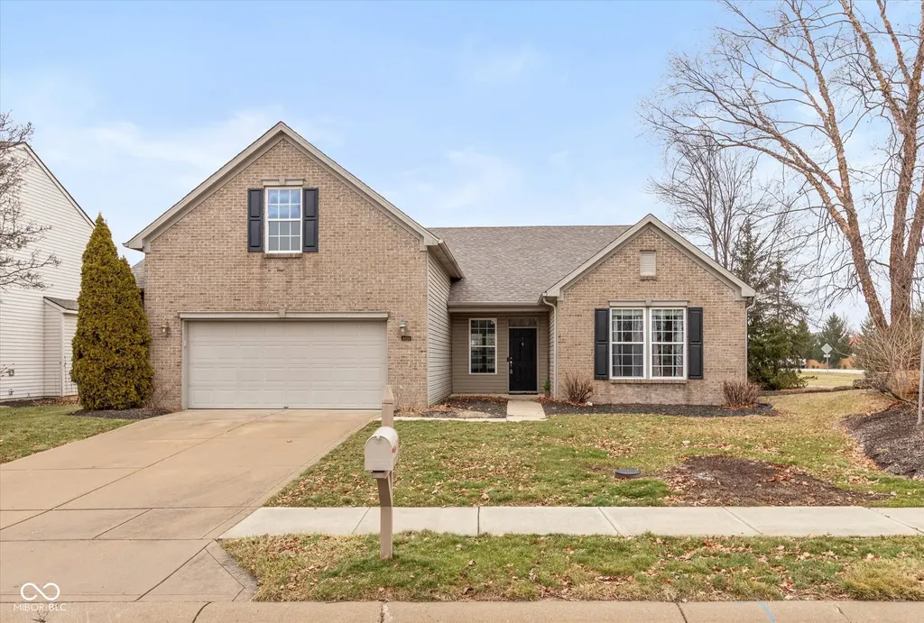 6024 W Bayfront Shores Mccordsville IN 46055