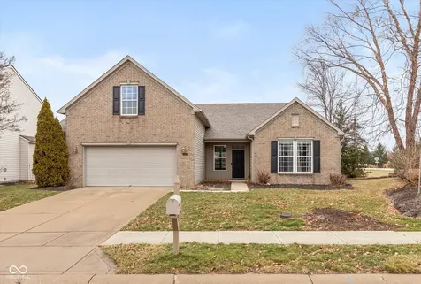 6024 W Bayfront Shores Mccordsville IN 46055