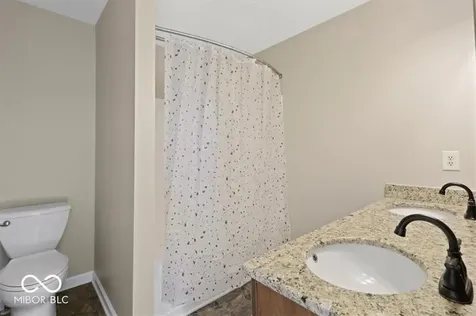 7232 Wyatt Lane Indianapolis IN 46217