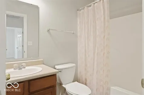 7232 Wyatt Lane Indianapolis IN 46217