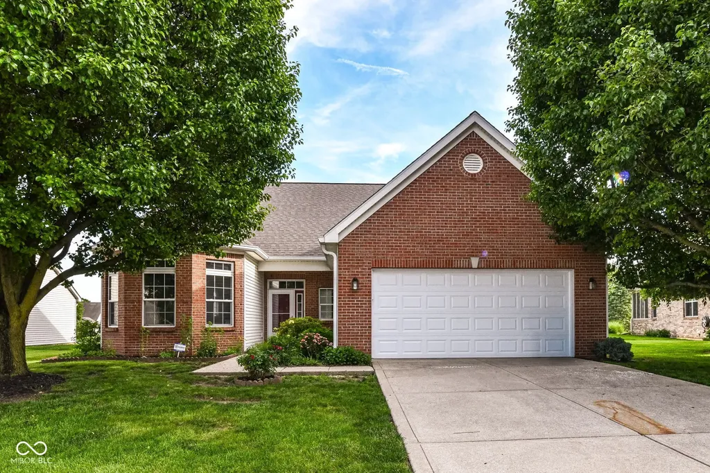 10713 Cardinal Circle Indianapolis IN 46231