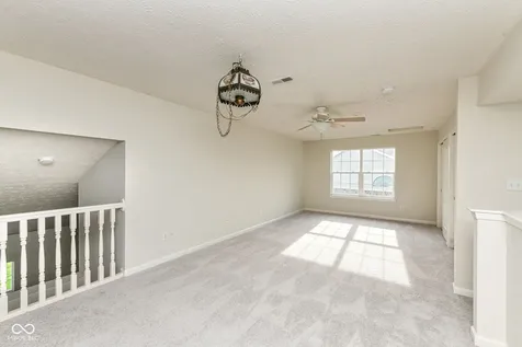10713 Cardinal Circle Indianapolis IN 46231