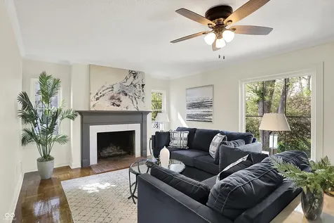 22 W 54th Street Indianapolis IN 46208