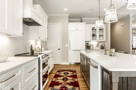 4135 Hartswick Court Zionsville IN 46077