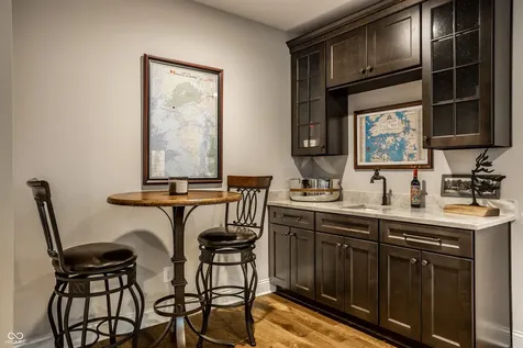 4135 Hartswick Court Zionsville IN 46077