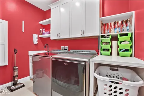 716 S Oak Street Rockville IN 47872