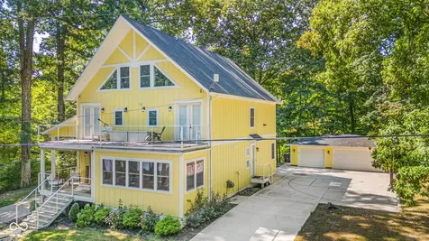716 S Oak Street Rockville IN 47872