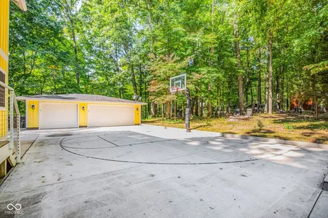 716 S Oak Street Rockville IN 47872