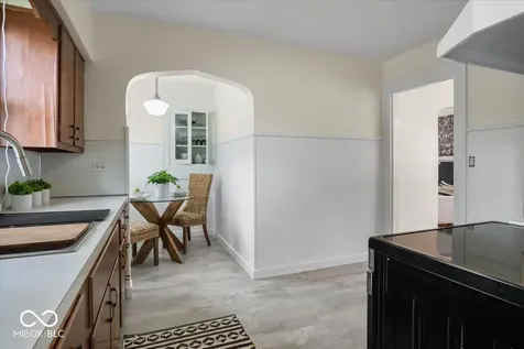 1443 Shannon Avenue Indianapolis IN 46201