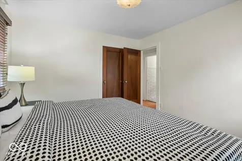 1443 Shannon Avenue Indianapolis IN 46201