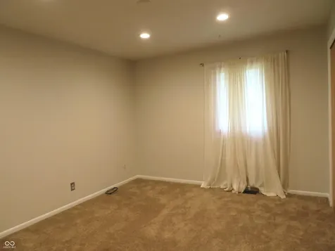 8312 Northern Drive Avon IN 46123