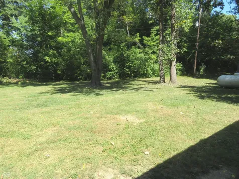 8312 Northern Drive Avon IN 46123