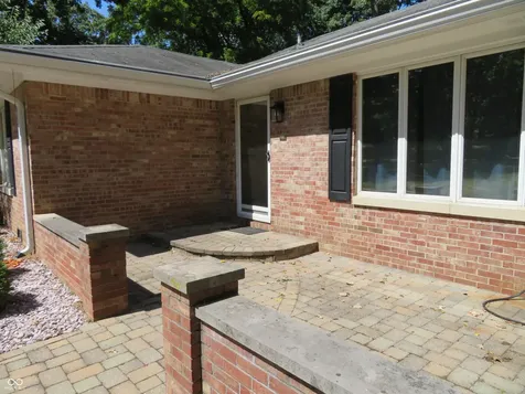 8312 Northern Drive Avon IN 46123