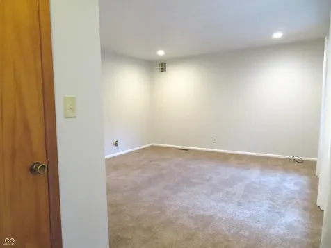 8312 Northern Drive Avon IN 46123