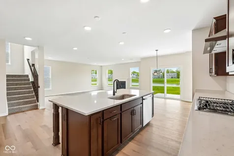 5228 Dragon Tree Lane Indianapolis IN 46239
